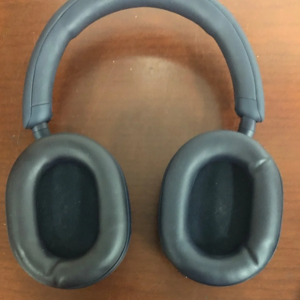 Sony WH-1000XM5 Wireless Over-Ear Headphones in Dark Blue noise-cancelling